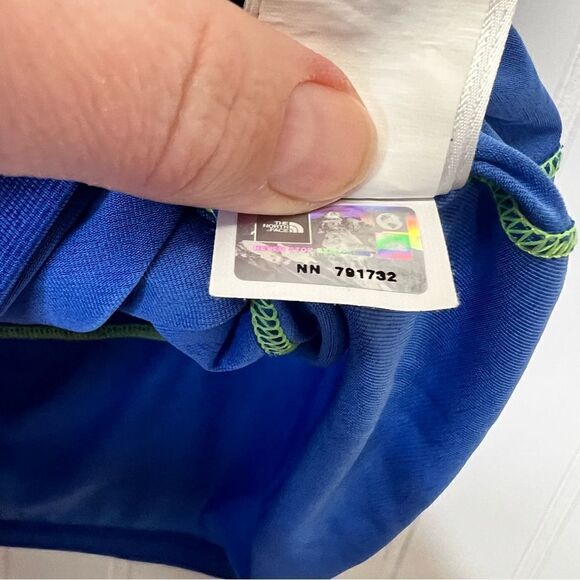 THE NORTH FACE AMBITION WORKOUT SHORT SLEEVE T-SHIRT, WOMEN’S L flash dry - Picture 8 of 14